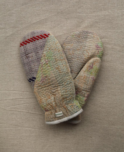 NEW IN • Kantha Mittens