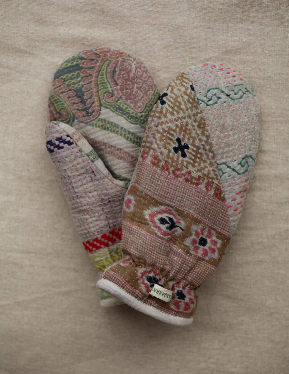 NEW IN • Kantha Mittens