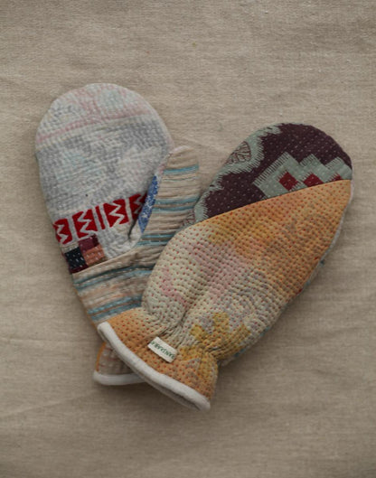 NEW IN • Kantha Mittens