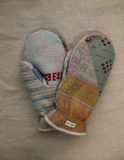 NEW IN • Kantha Mittens