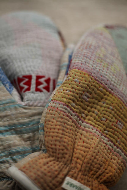 NEW IN • Kantha Mittens